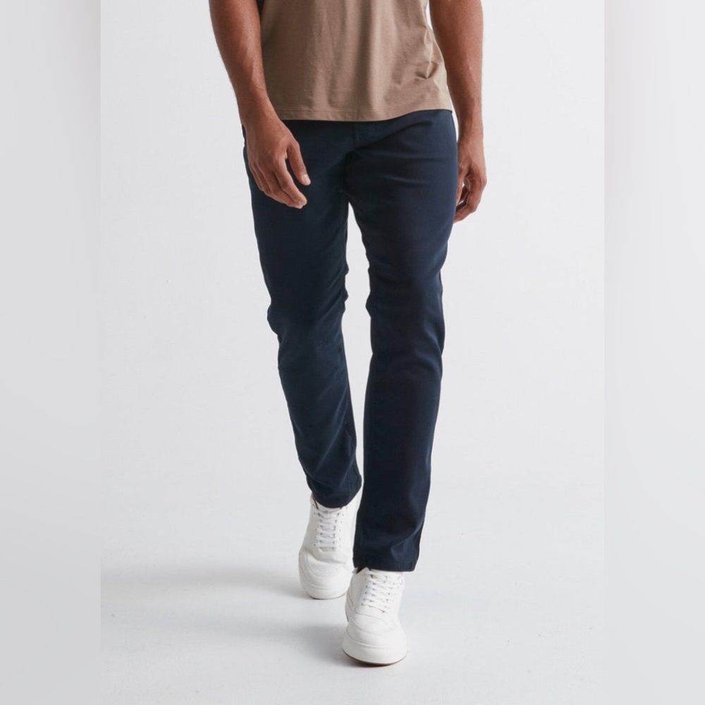 DU/ER No Sweat Relaxed Taper Navy Duer Size 30W/32L